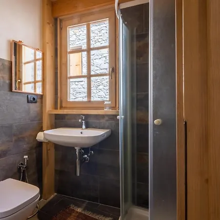 Rifugio Uschione Guest House Chiavenna Exterior photo