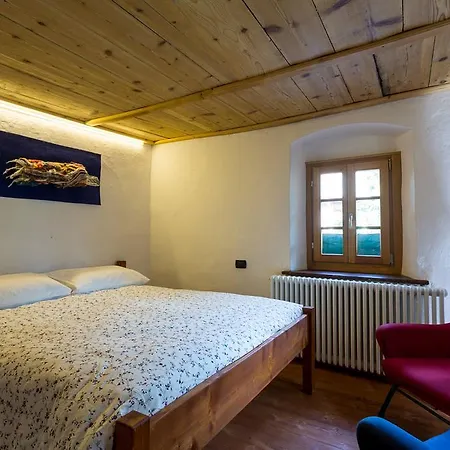 Rifugio Uschione Guest House Chiavenna Exterior photo